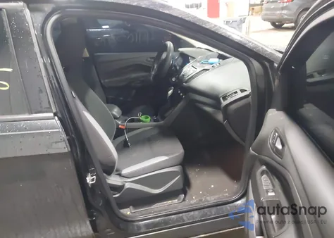 2014 Ford Escape Se z USA, uszkodzony, nr VIN 1FMCU0GX7EU111111